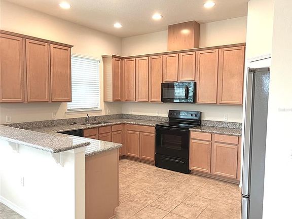 5th image of 9354 Mira Valle Ln