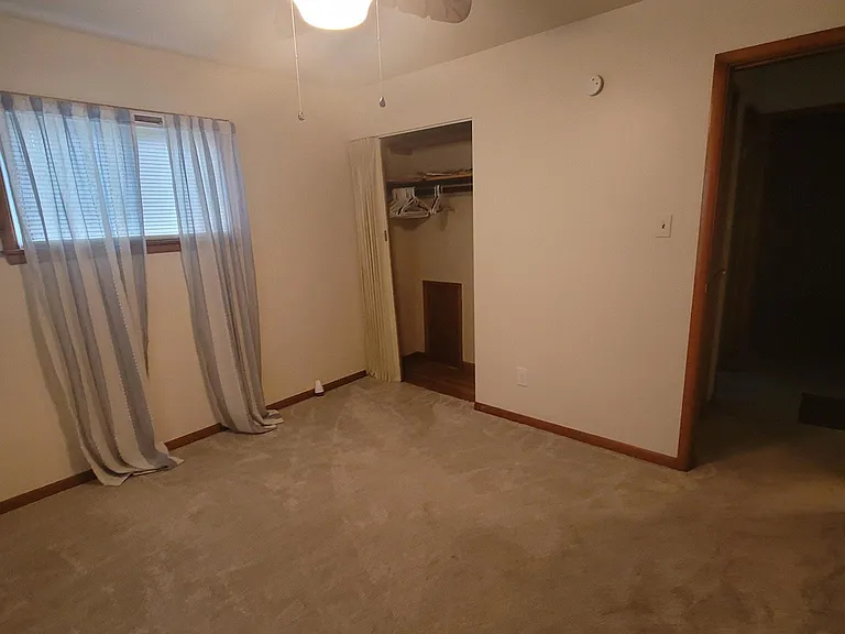 1505 N Sheridan Ave — Photo 4