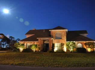 160 Long Pointe Dr, Mary Esther, FL 32569