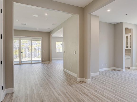 5th image of 5129 Gold Rush Drive