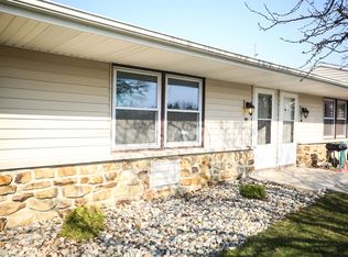 408 Countryside Dr #ADA, Ossian, IN 46777