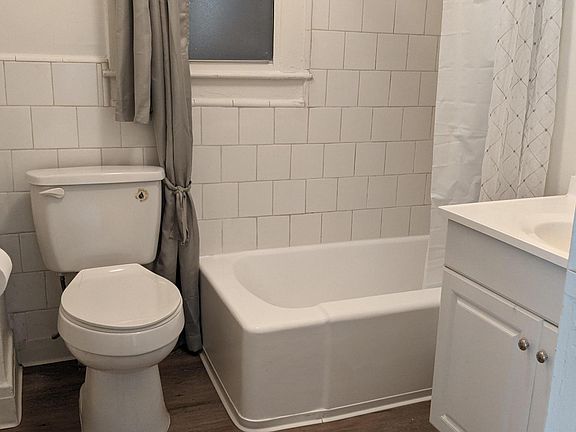 3rd image of 550 E Verdugo Ave #552