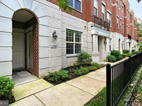 12402A Liberty Bridge Rd, Fairfax, VA 22033