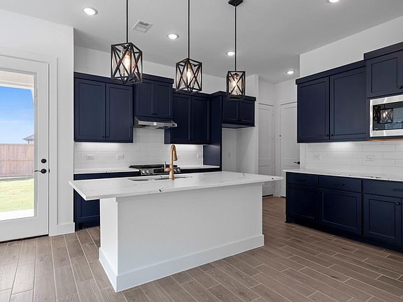7th image of this home