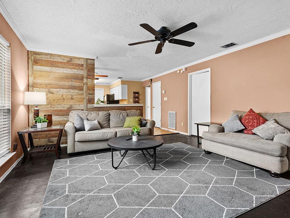 1st image of 4138 Scotland Dr #18105641
