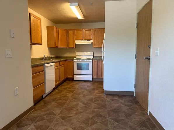 5100 4th Ave N #5, Great Falls, MT 59405