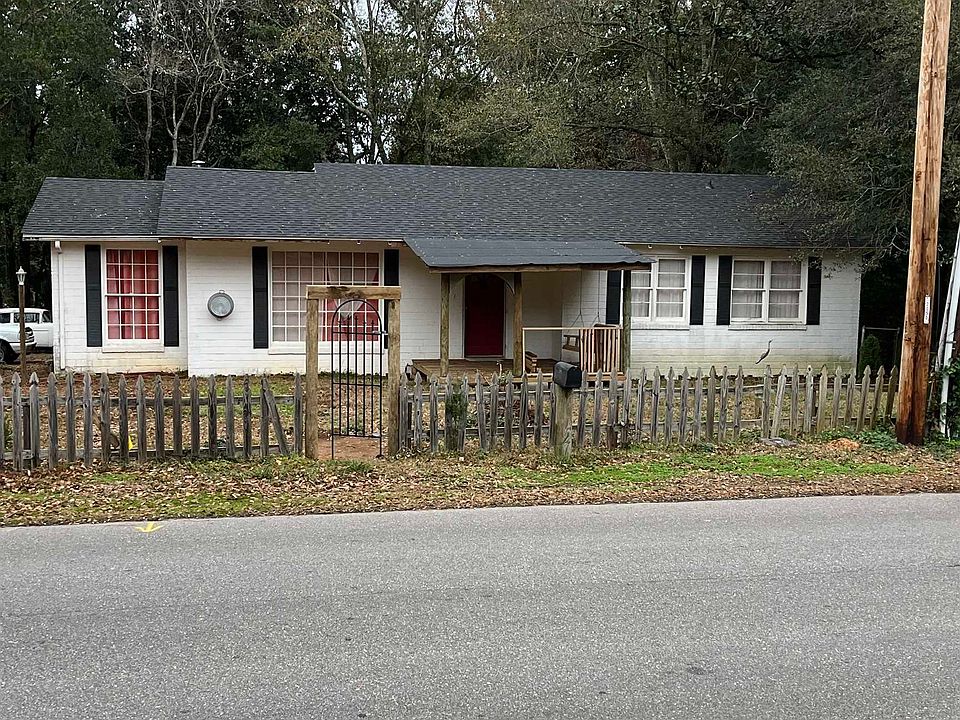 1st image of 51 Brown St