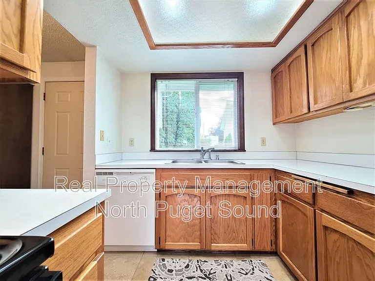 1421 Pine St #A — Photo 2