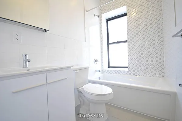 Rented by Town Residential | media 39