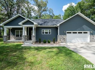 2504 Joel Dr, Herrin, IL 62948
