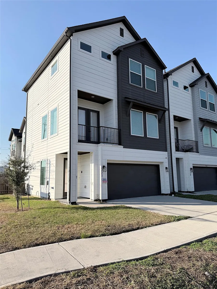 Building Photo - 5928 Conley St