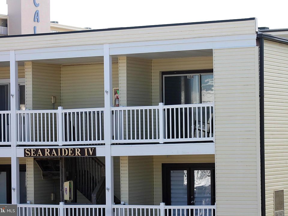 2nd image of 7 64th St #304