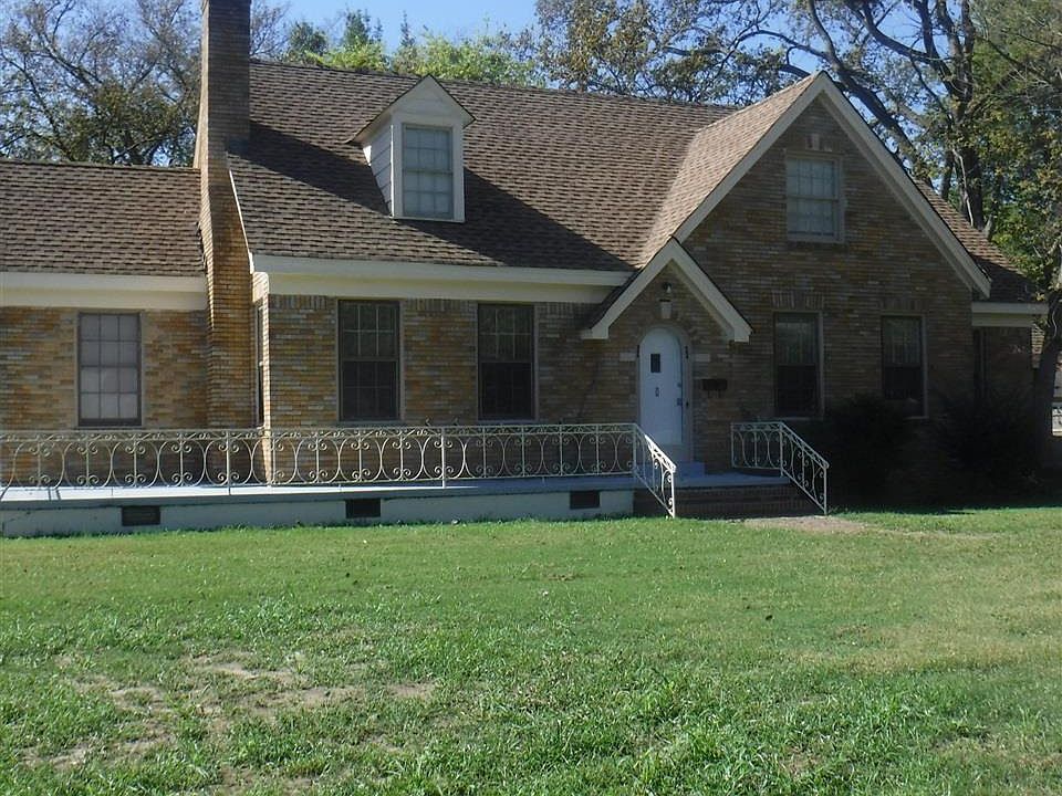 1st image of 391 S Ermen Ln