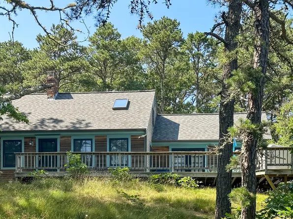 422 Old Kings Highway, Wellfleet, MA 02667