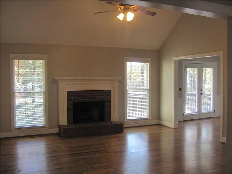 3383 Conley Downs Dr — Photo 4