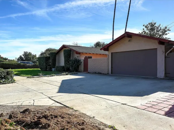 3731 Foothill Rd, Santa Barbara, CA 93105