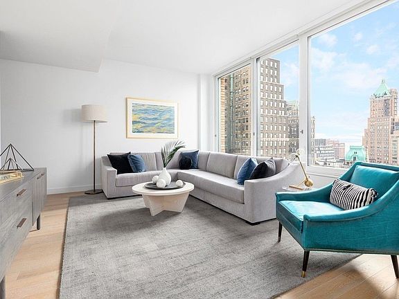 5th image of 146 Pierrepont St APT 17A