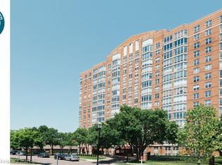 250 E Harbortown Dr #1004, Detroit, MI 48207
