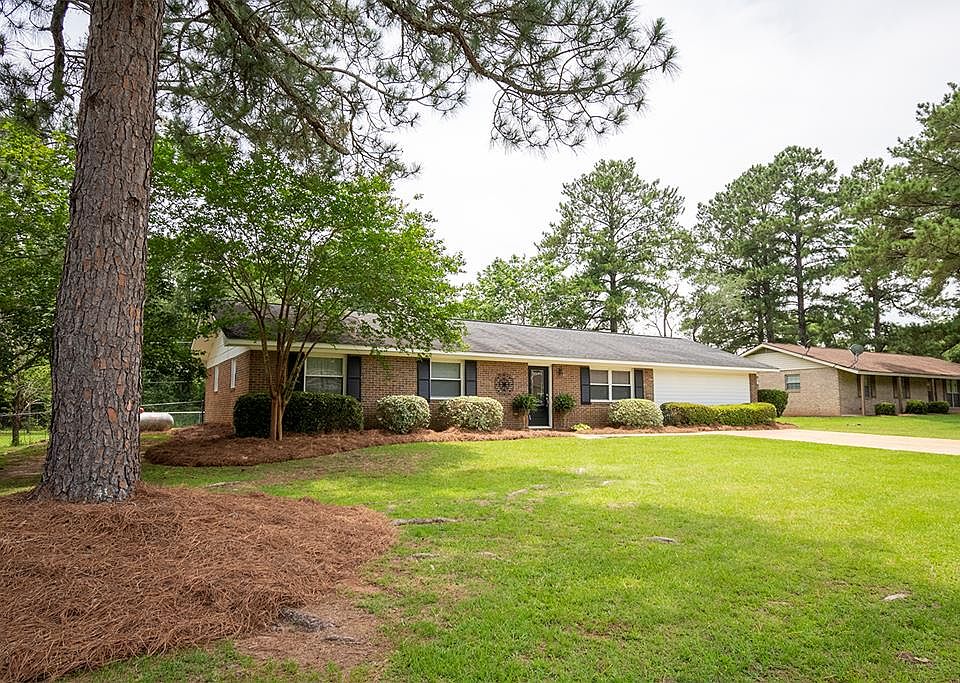 1st image of 358 Elladale Dr SE