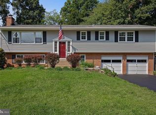 3032 Battersea Ln, Alexandria, VA 22309