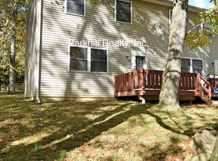 44 8th St #A, Wind Gap, PA 18091