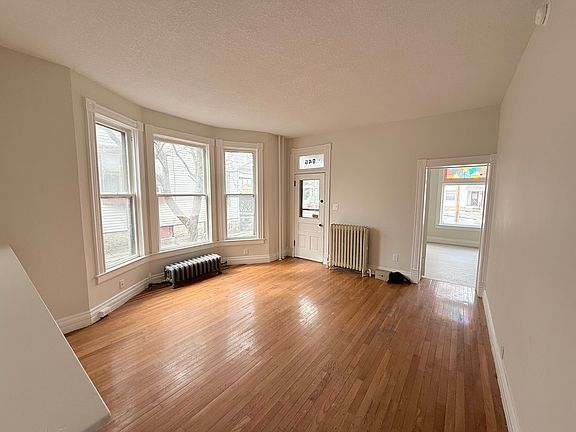 Large living space perfect for entertaining