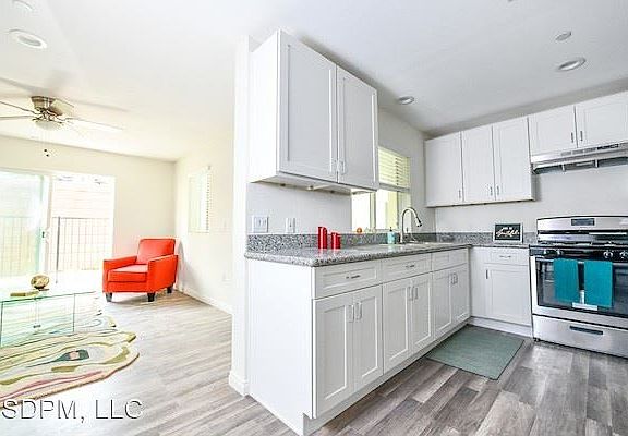 5th image of 4336 53rd St #103