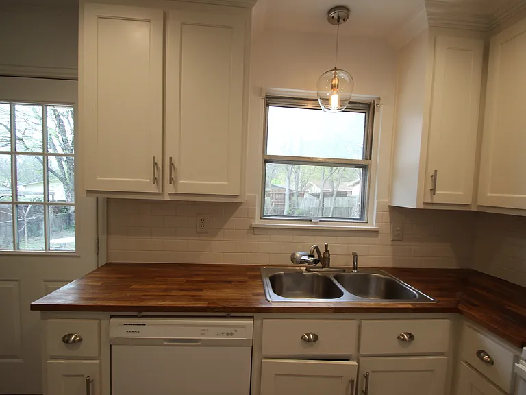 1921 Deborah Dr — Photo 38