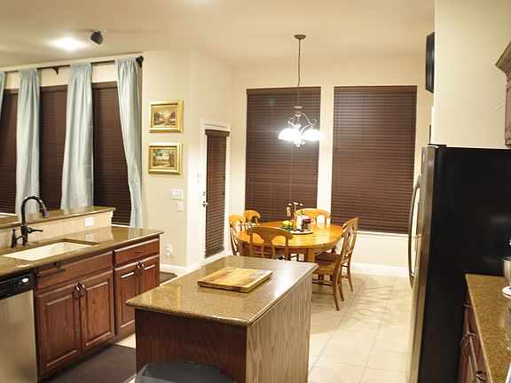 4th image of 15612 Tealwood Ln