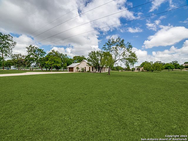 1st image of 375 ORCHARD PARK BLVD