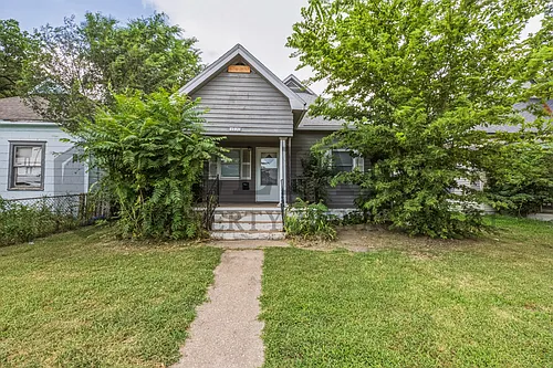 1028 W Munnell Ave Photo 1