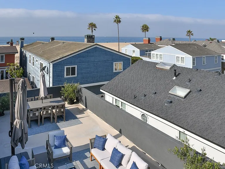 947 W Balboa Blvd — Photo 26
