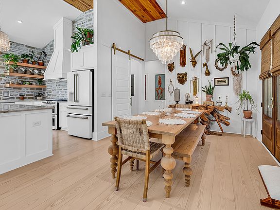 5th image of 1282 Kings River Rd