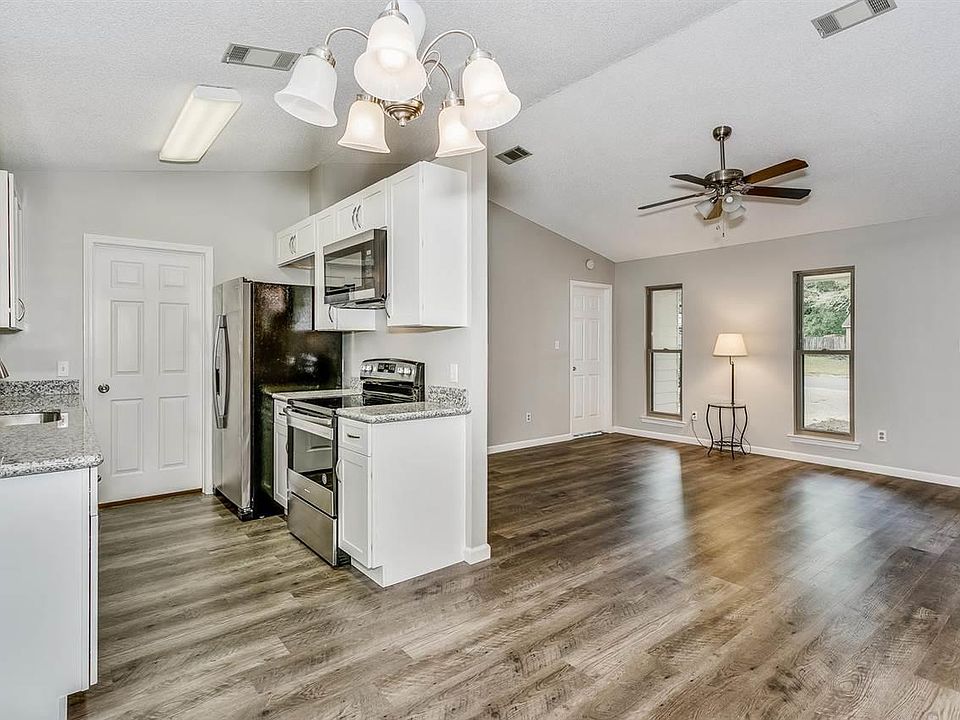 1st image of 5961 Pursley Ave