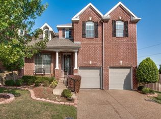 8745 Rugby Rd, Irving, TX 75063