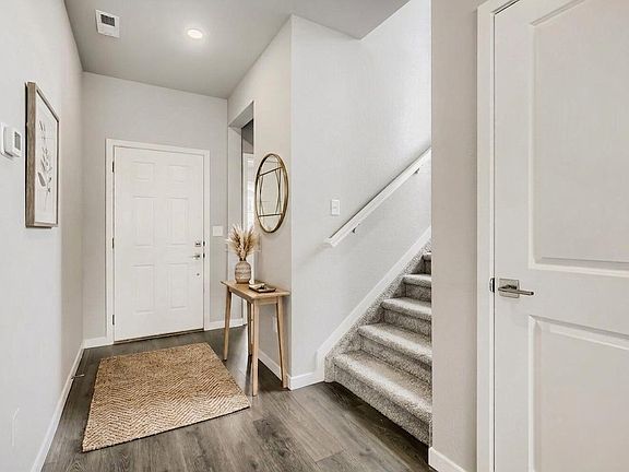 3rd image of 233 Sugar Beet Ln