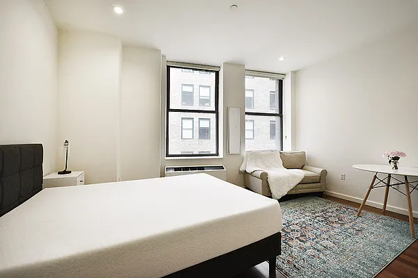 Rented by Verus Real Estate | media 11