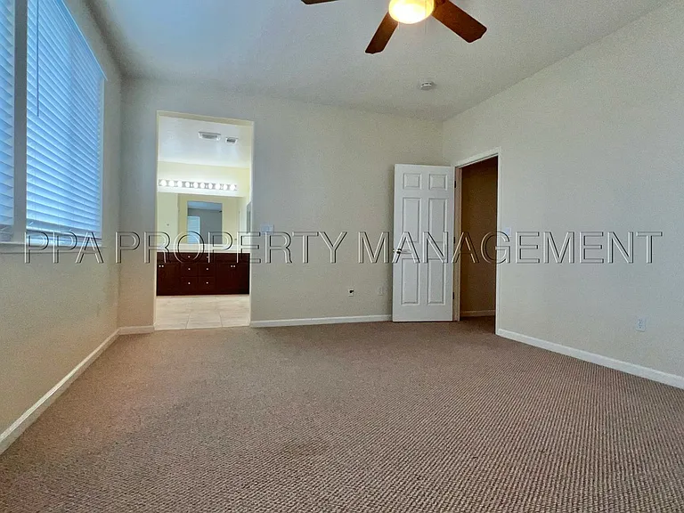 132 Shea Ct — Photo 22