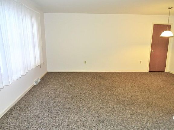 3rd image of 1317 Lincoln Heights Ave APT 4