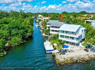 3592 Rockerman Rd, Coconut Grove, FL 33133