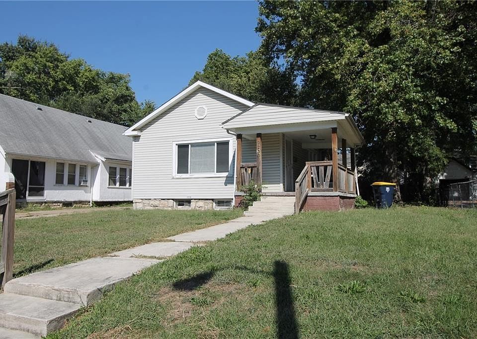 1st image of 2230 E 67th Ter