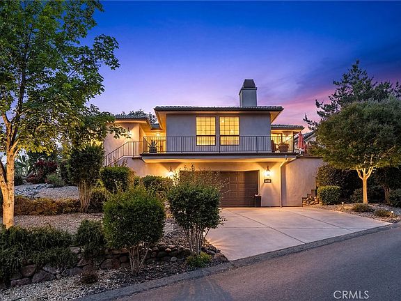 3rd image of 3560 Shadowtree Ln