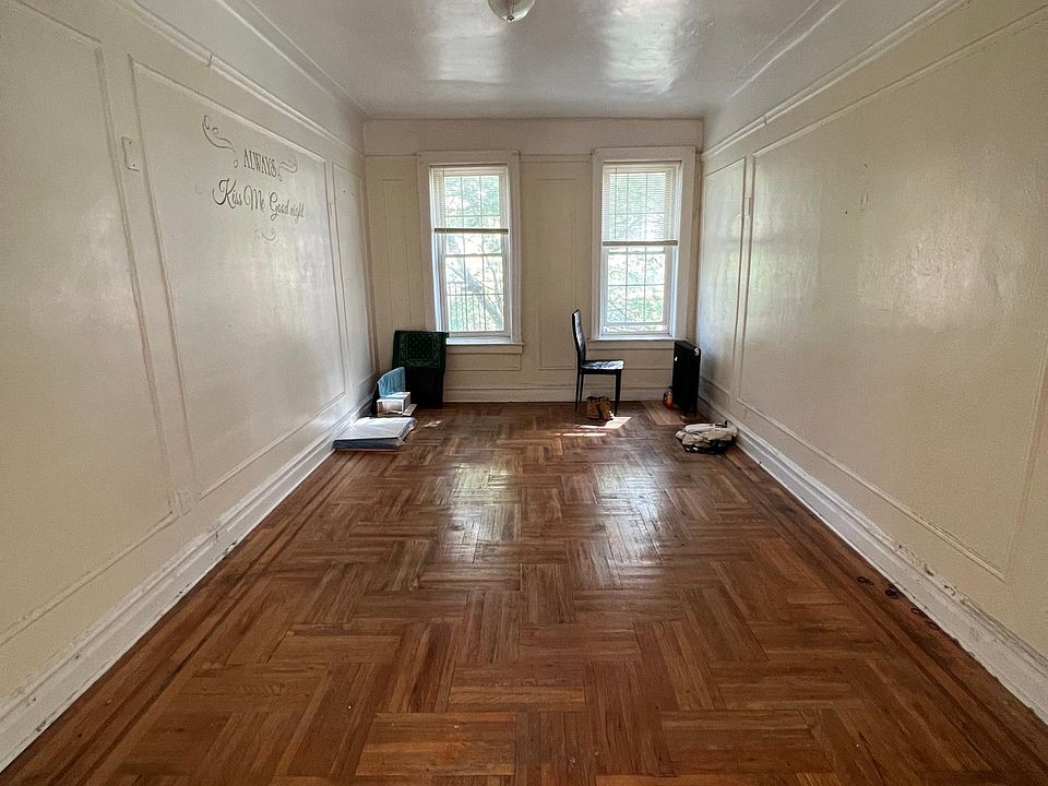 2nd image of 2545 Olinville Ave APT 2D