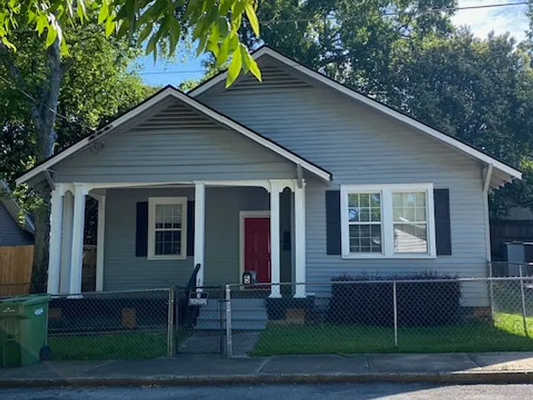 5 Magnolia St — Photo 1