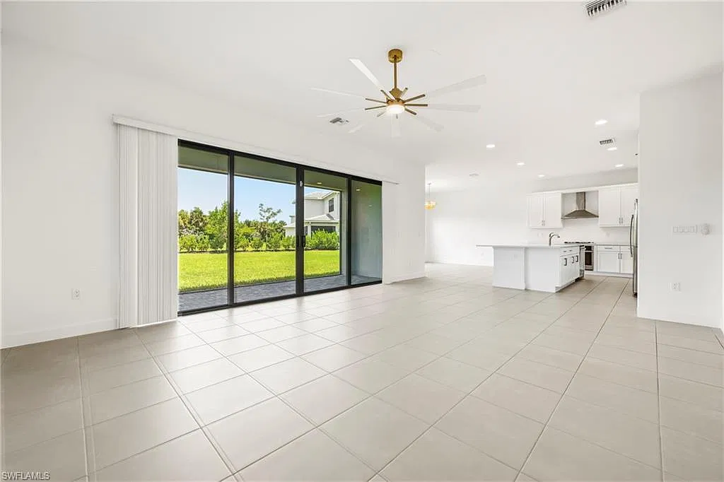 Rivercreek In Estero — Photo 4