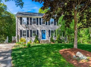 32 McIntyre Ln, Attleboro, MA 02703