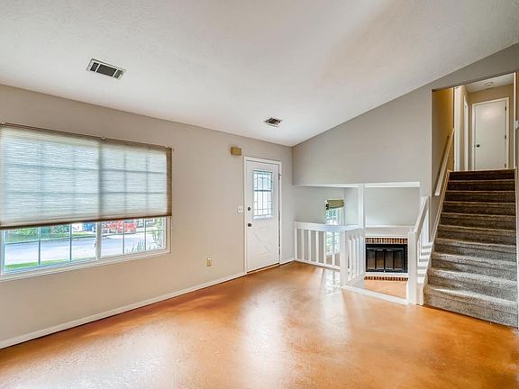 2nd image of 580 Indian Mill Ct