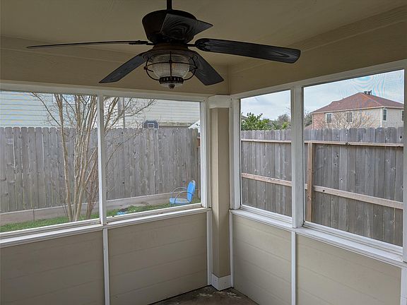 5th image of 3019 Beacon Grove St
