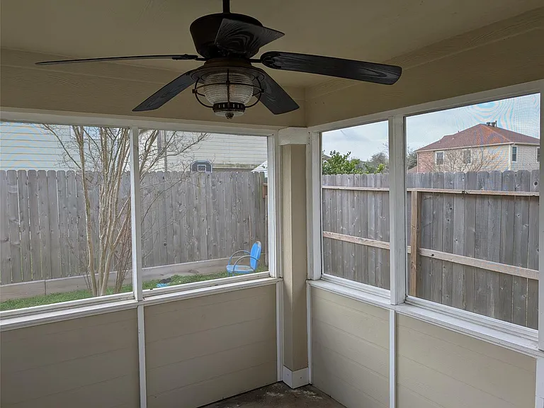 3019 Beacon Grove St — Photo 5
