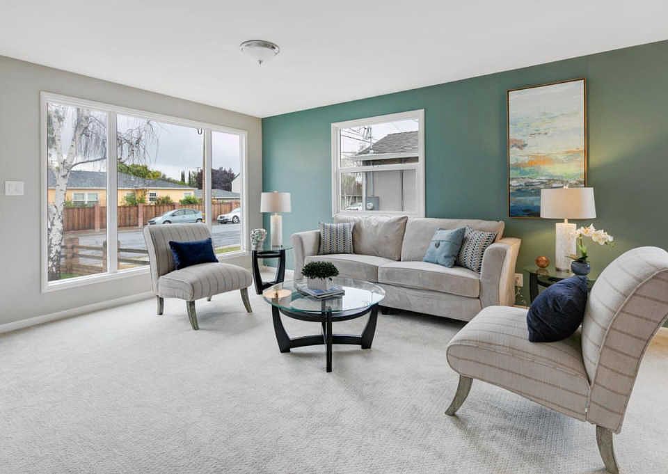1st image of 365 Bradley Ave